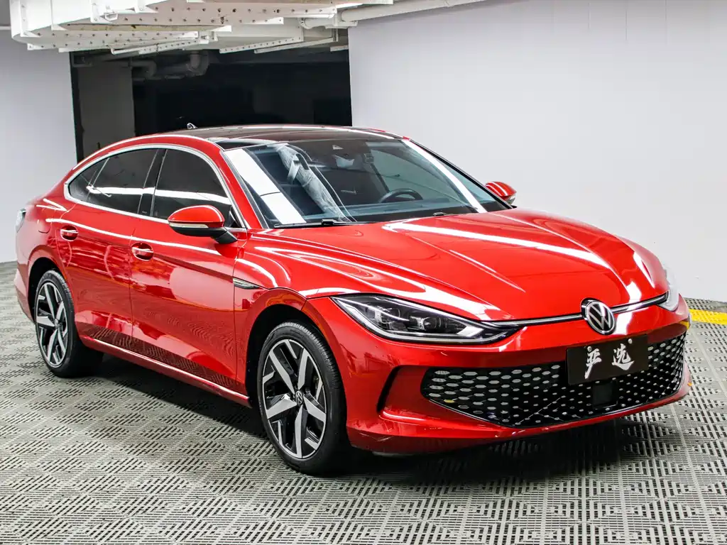 Lamando Lamando L 280 TSI DSG Spicy Cool