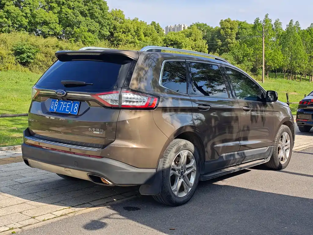Edge 2.0 T GTDi 4 WD Grand Sharp