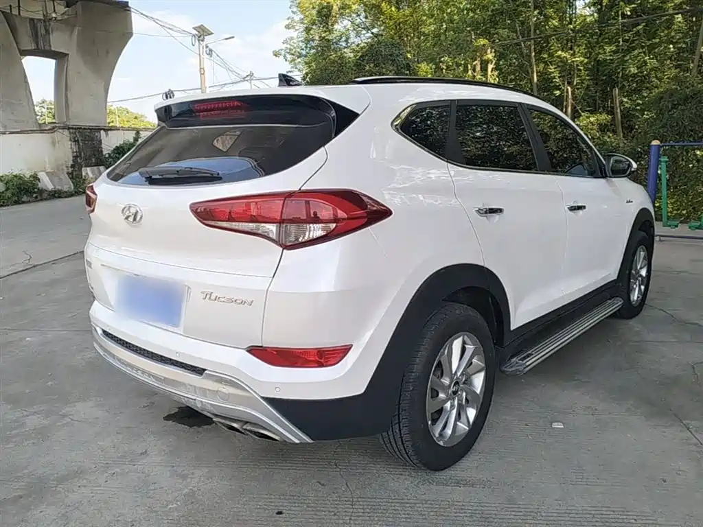 Tucson 1.6 T DCT 2 WD Intelligent