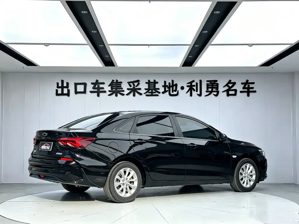 Monza 1.5 L DCT Joy