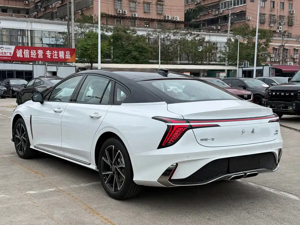 Hongqi H6 2.0 T Beauty