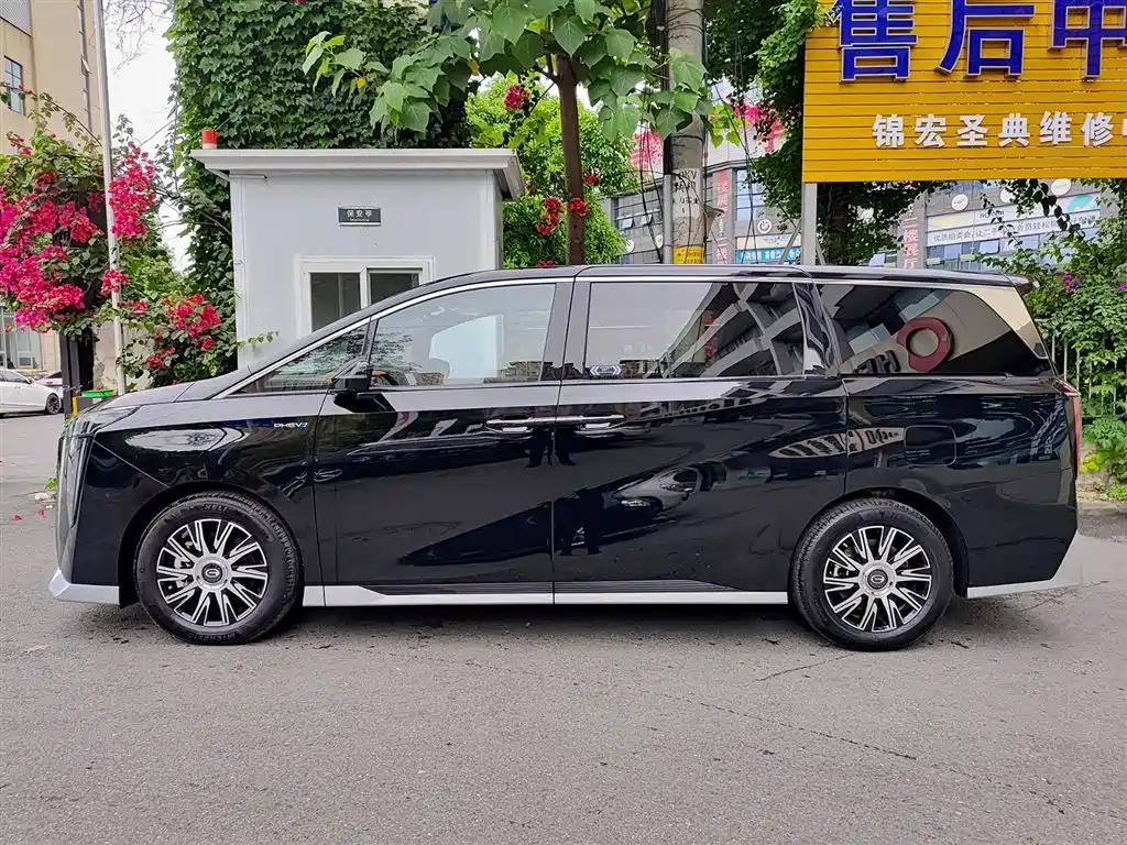 GAC Trumpchi E9 E9 Super Fast Charge Premium