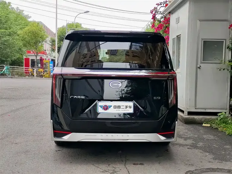 GAC Trumpchi E9 E9 Super Fast Charge Premium