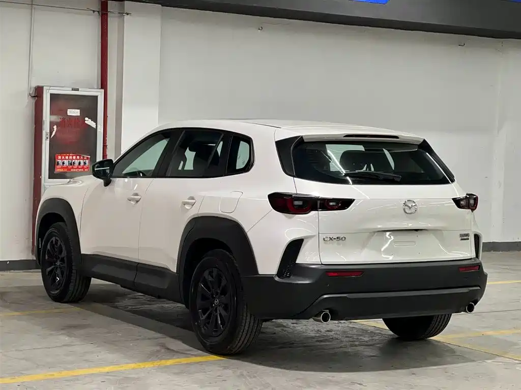 Mazda CX-50 2.0 L