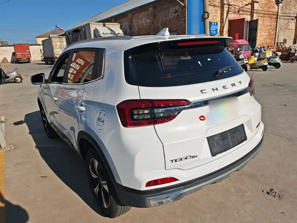 Tiggo 5 x Super Hero 1.5 L CVT Fashion