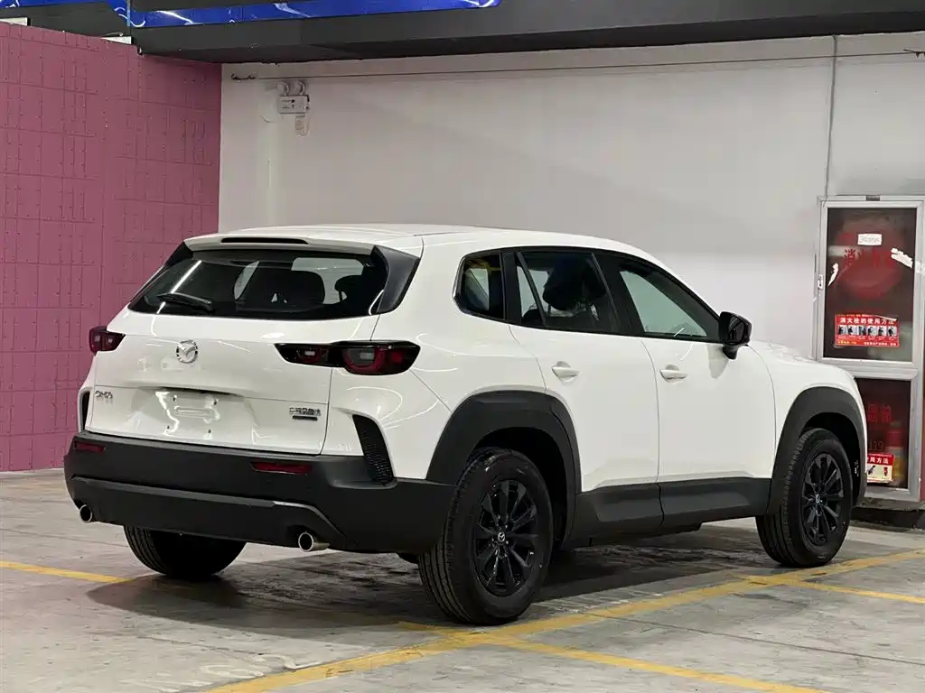 Mazda CX-50 2.0 L