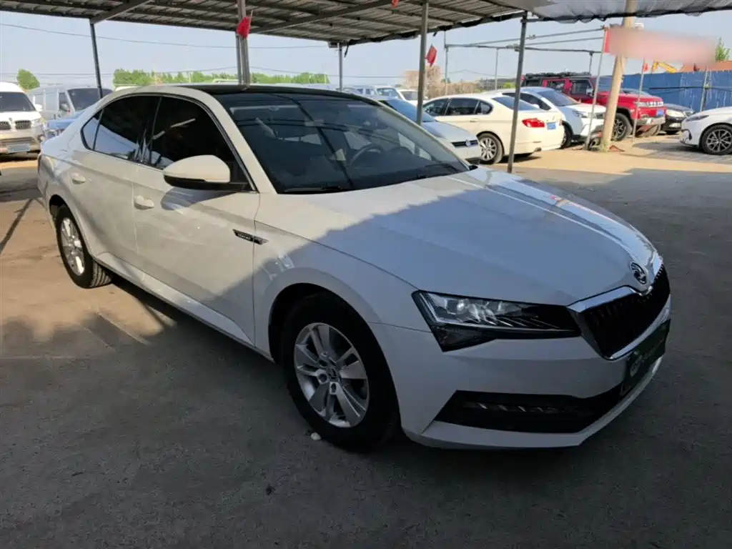 Superb 速派 2019款 TSI280 DSG标准版