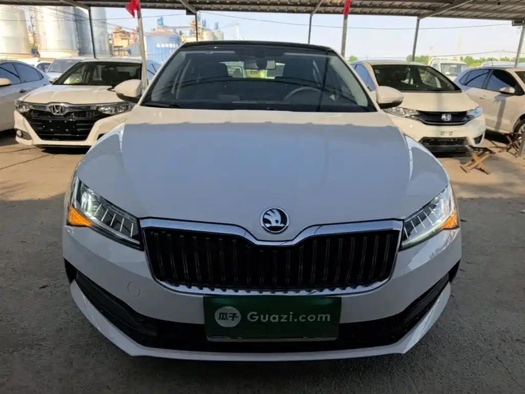 Superb 速派 2019款 TSI280 DSG标准版