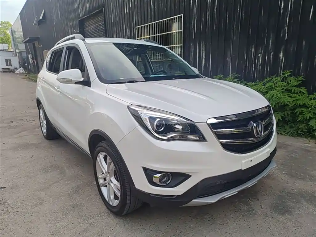 Changan CS35 1.6 L Manual Luxury