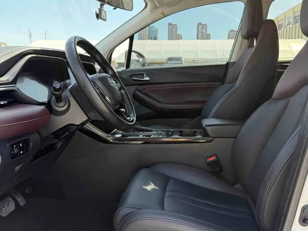 GAC Trumpchi GS4 270 T Auto Connected Tech