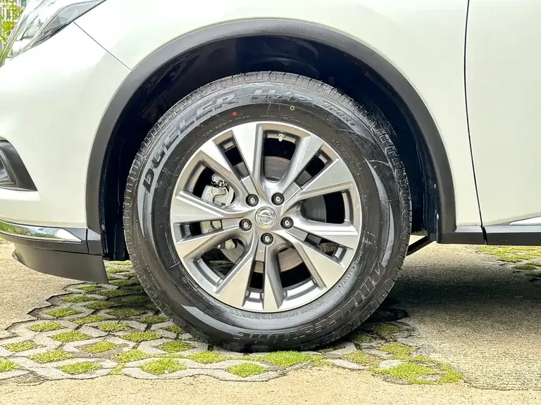 Nissan Murano 2.5 L XL 2 WD Smart Style
