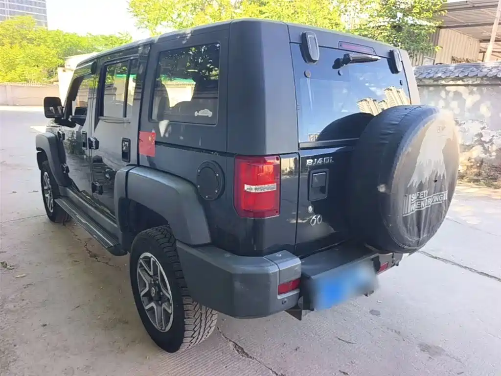 BAIC BJ40 40 L 2.3 T Auto 4 WD Premium