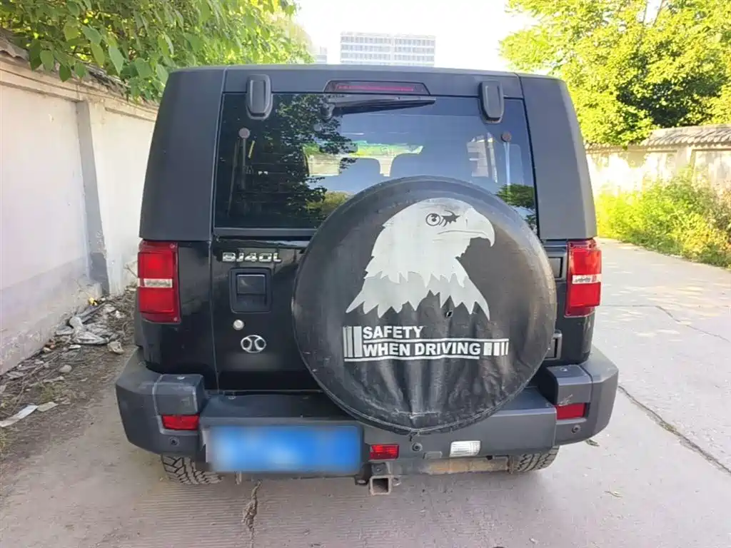 BAIC BJ40 40 L 2.3 T Auto 4 WD Premium