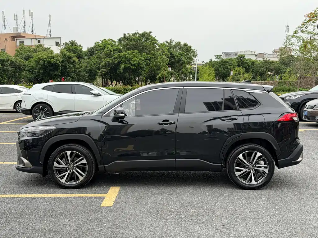 Frontlander 2.0 L CVT Luxury PLUS