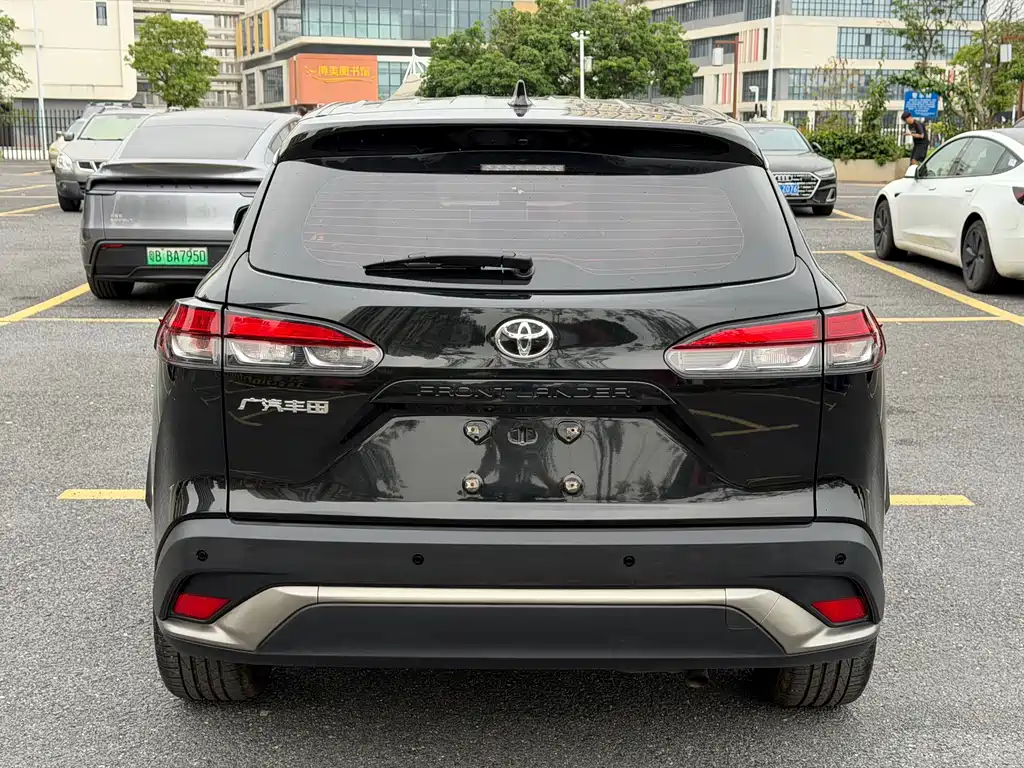 Frontlander 2.0 L CVT Luxury PLUS