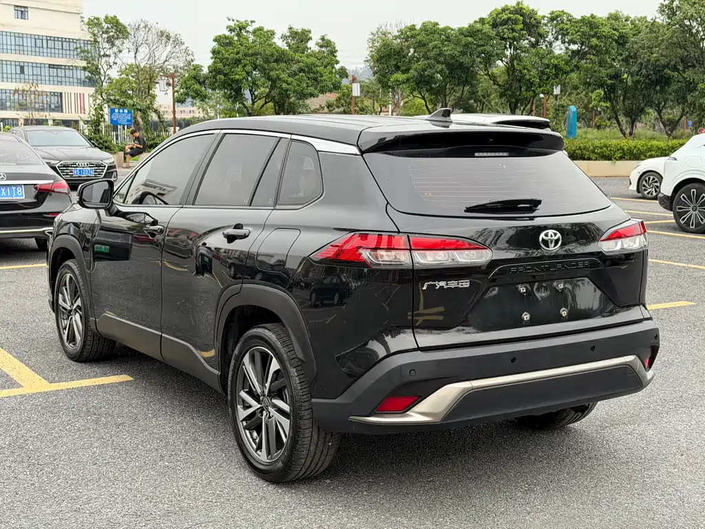Frontlander 2.0 L CVT Luxury PLUS