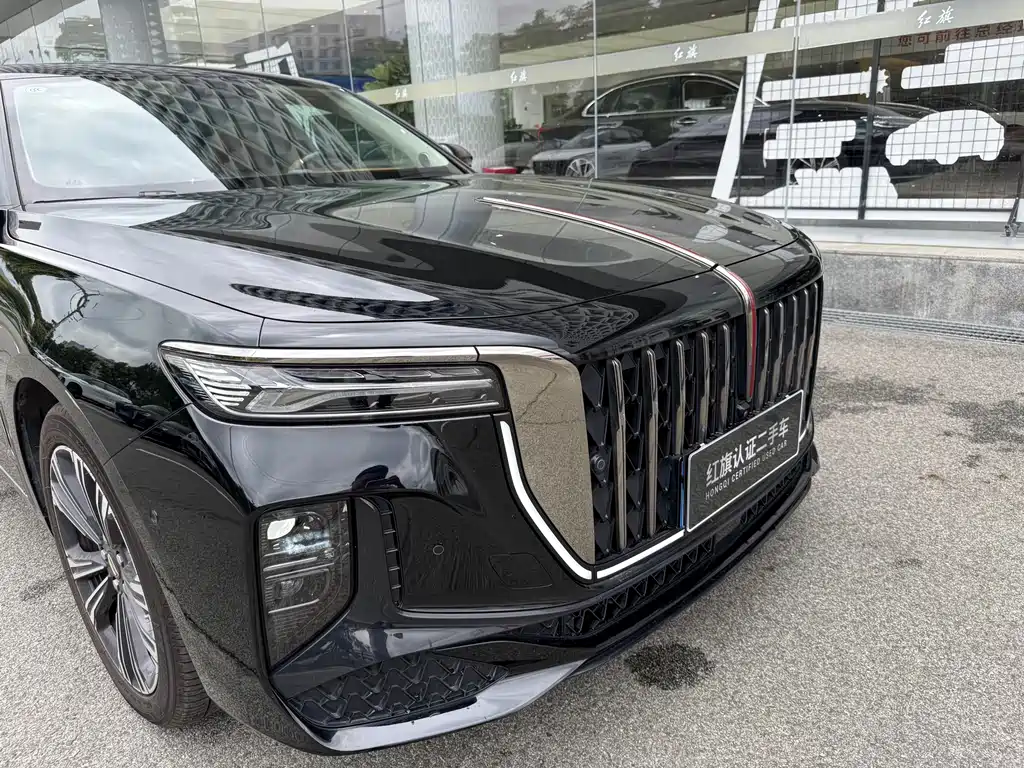 Hongqi H9 2.0 T Flagship Smooth Private Style