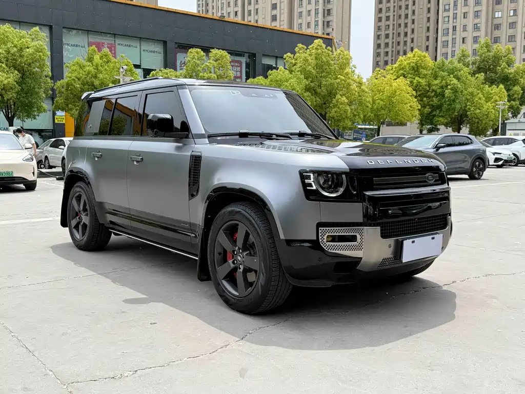 Land Rover Defender 110 3.0 T P400 X
