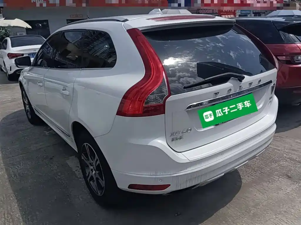 Volvo XC60 T5 AWD Smart Vision