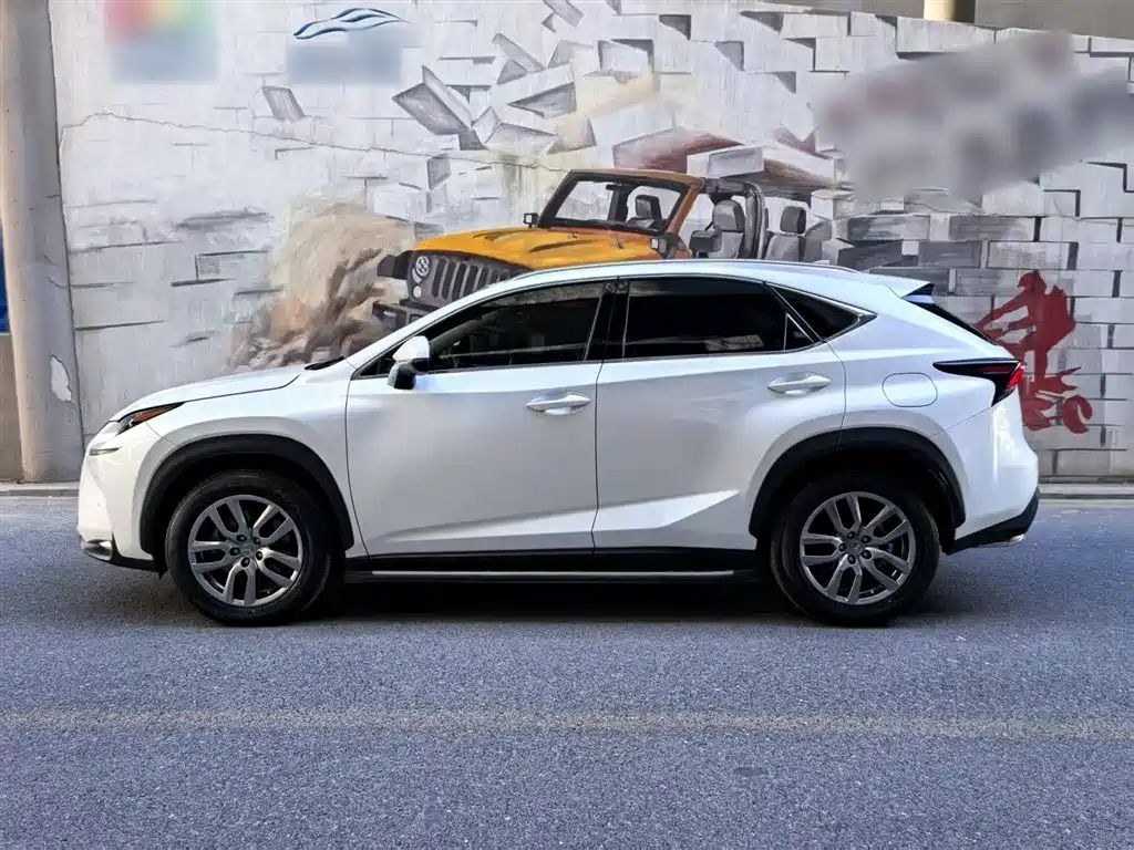Lexus NX 200 t AWD Sharp Style