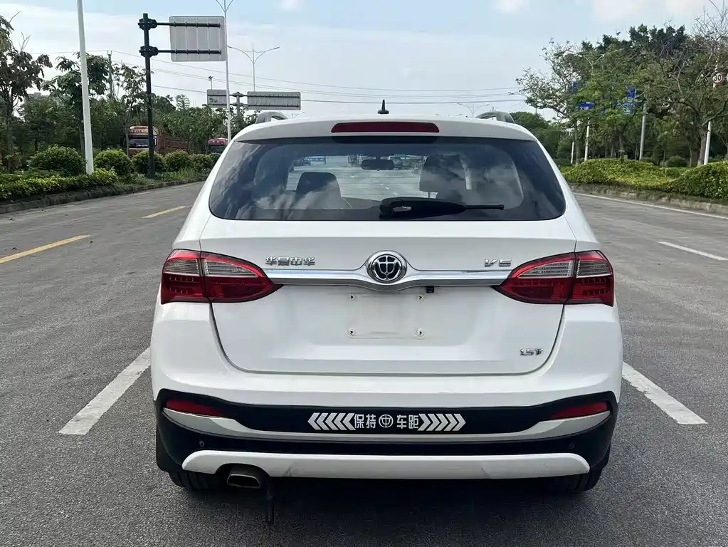 Brilliance V5 1.5 T Auto 2 WD Sport