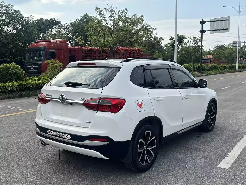 Brilliance V5 1.5 T Auto 2 WD Sport