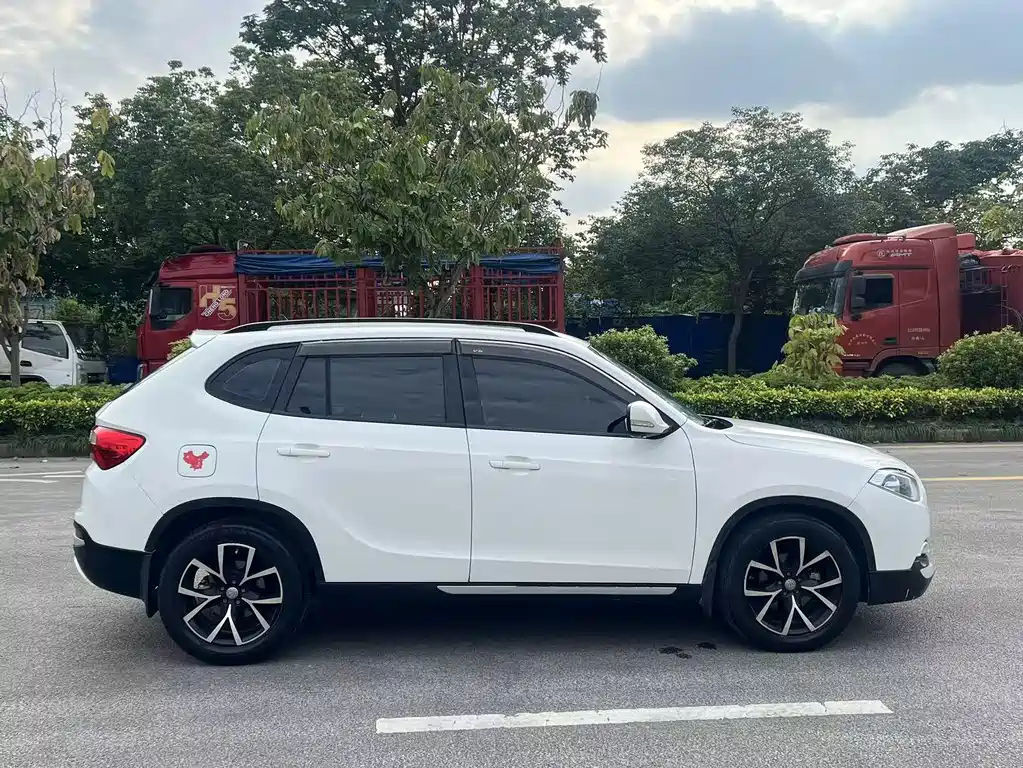 Brilliance V5 1.5 T Auto 2 WD Sport