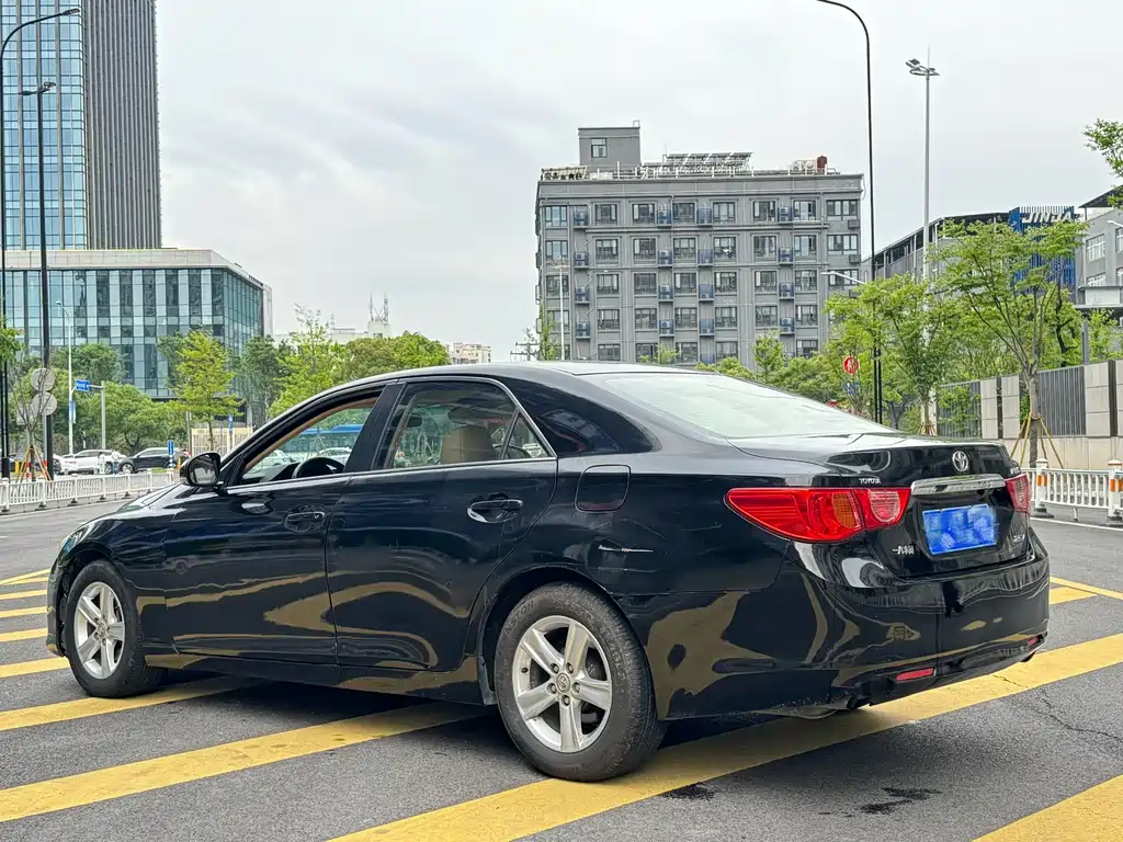 Mark X 2.5 V Style Elite