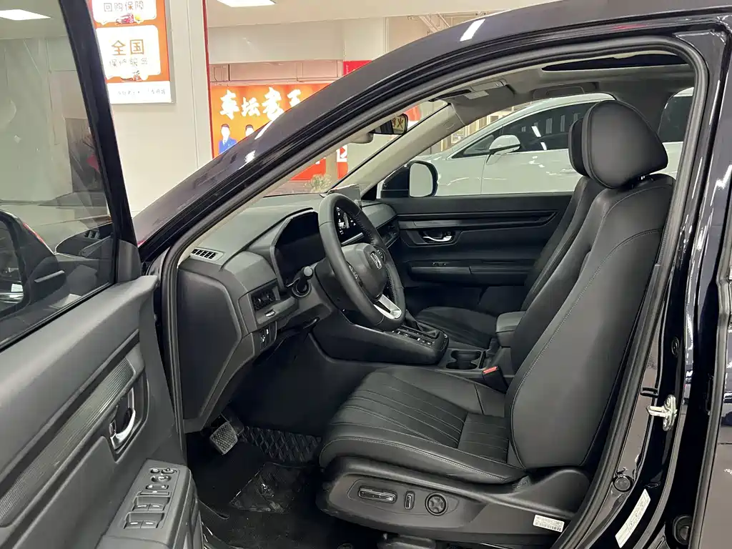 Breeze 240 TURBO 2 WD Luxury 5-seat
