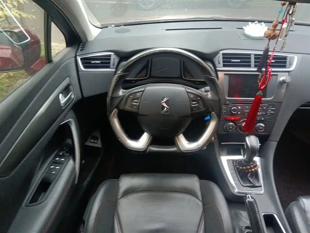 DS 4 S DS 4 S 2016款 1.6 T 自动睿动版THP160