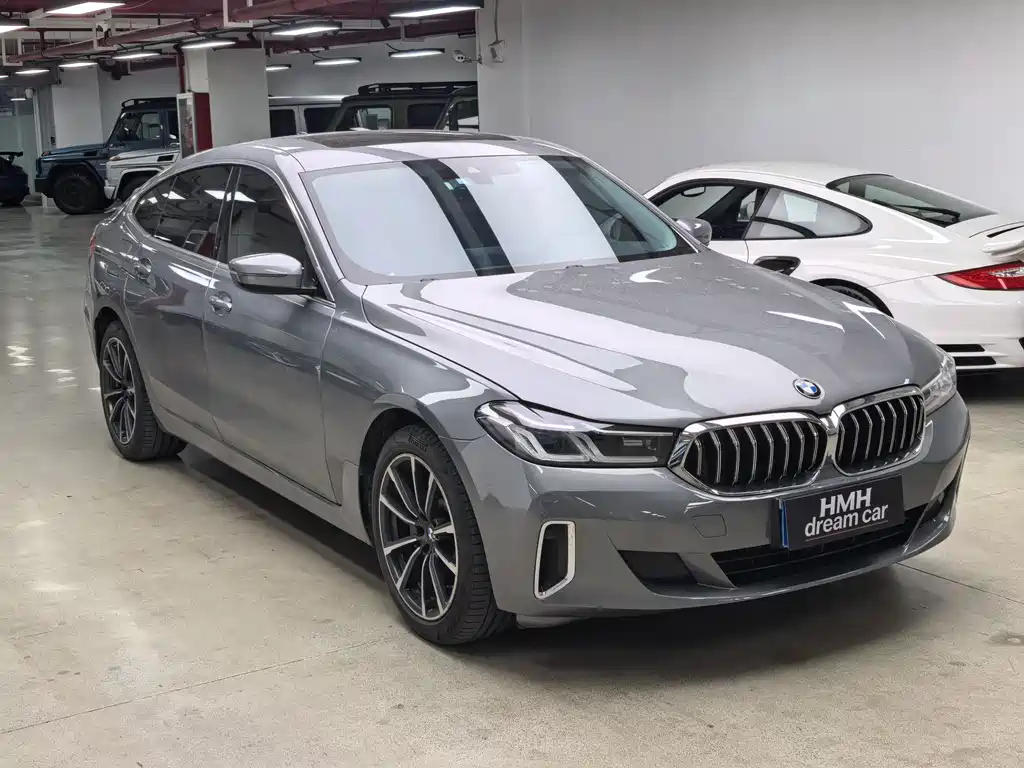 BMW 6 Series GT 630 i Luxury Design Package