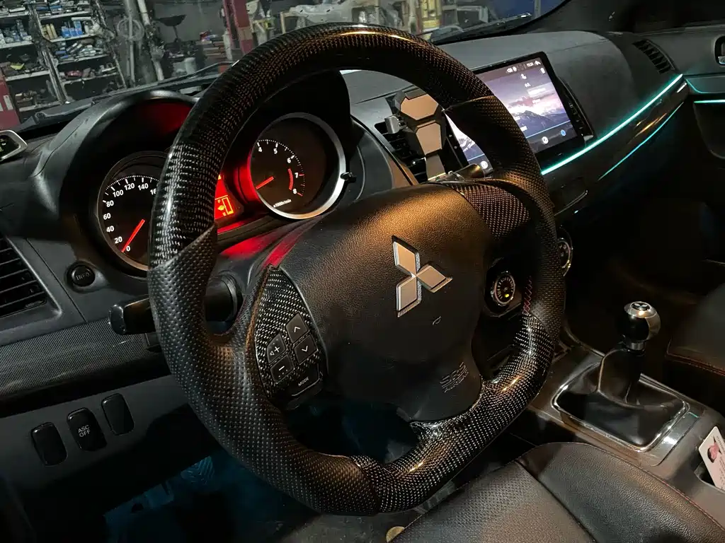 Lancer EX Fashion 1.8 L Manual Comfort