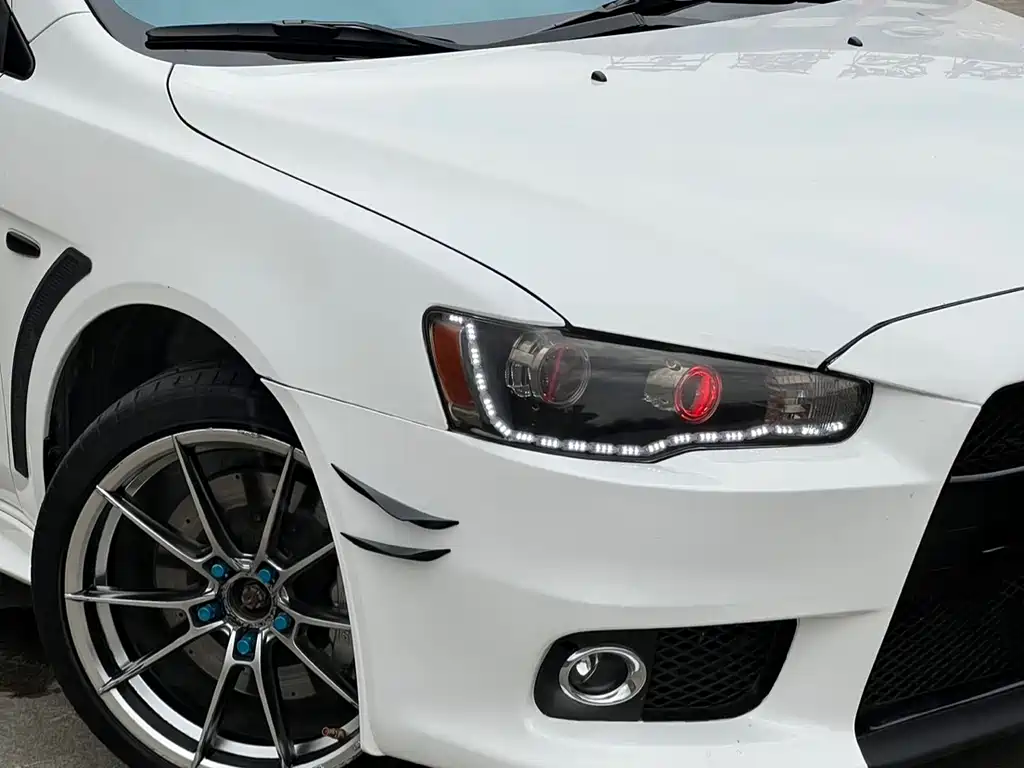 Lancer EX New Year 1.8 L Manual Comfort