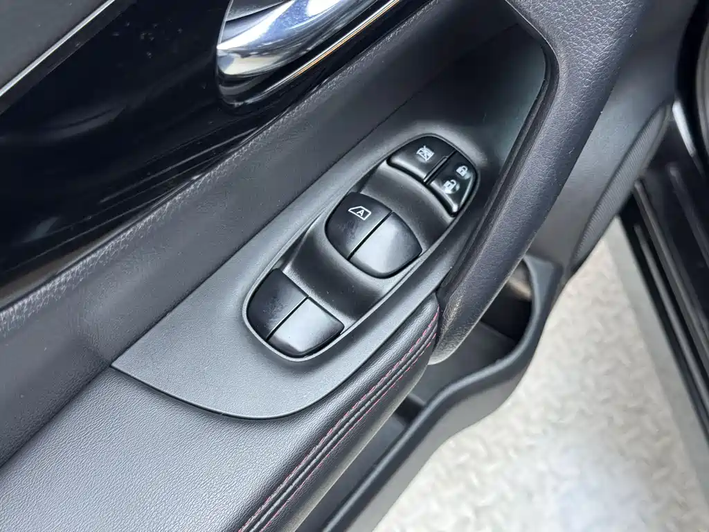 Qashqai Classic 2.0 L CVT XV Comfort
