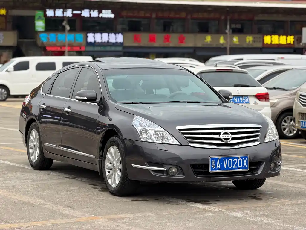 Teana 2.5 L XL Anniversary