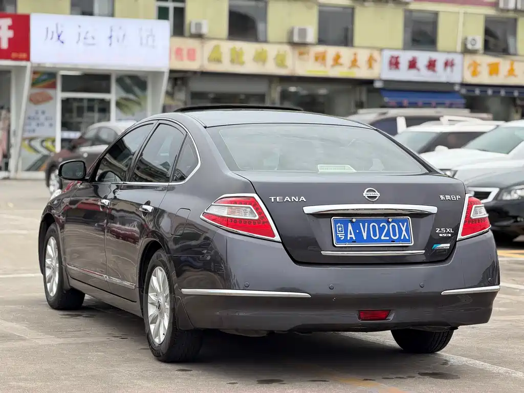 Teana 2.5 L XL Anniversary