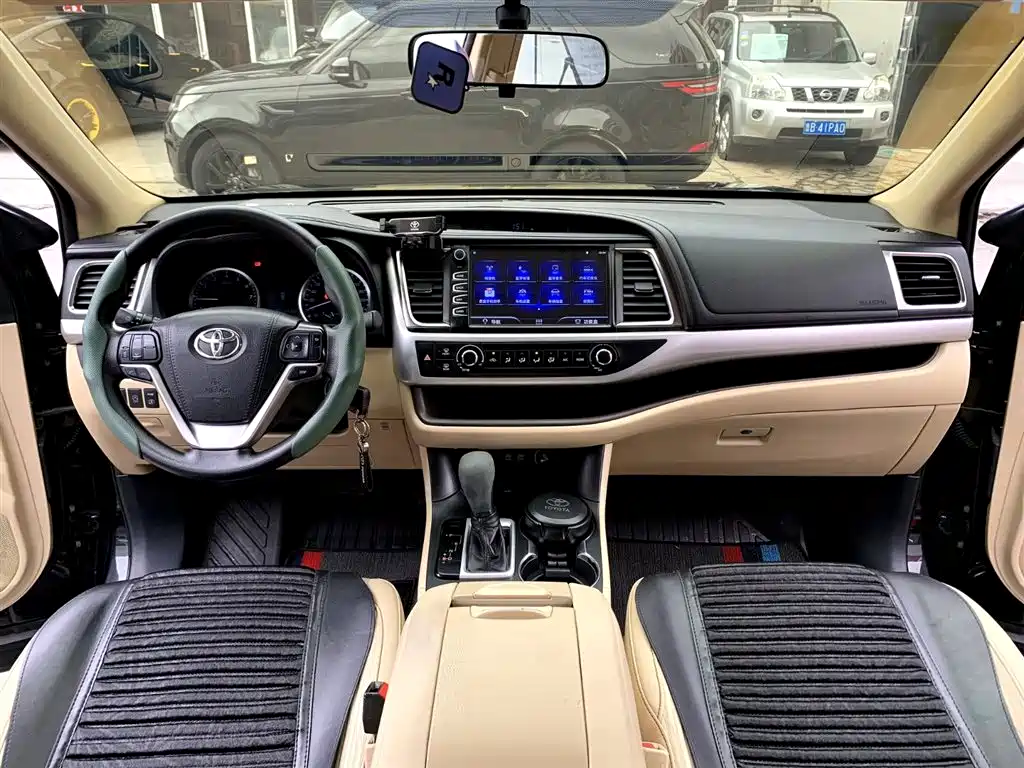 Highlander 2.0 T 2 WD Elite 5-seat CN-V