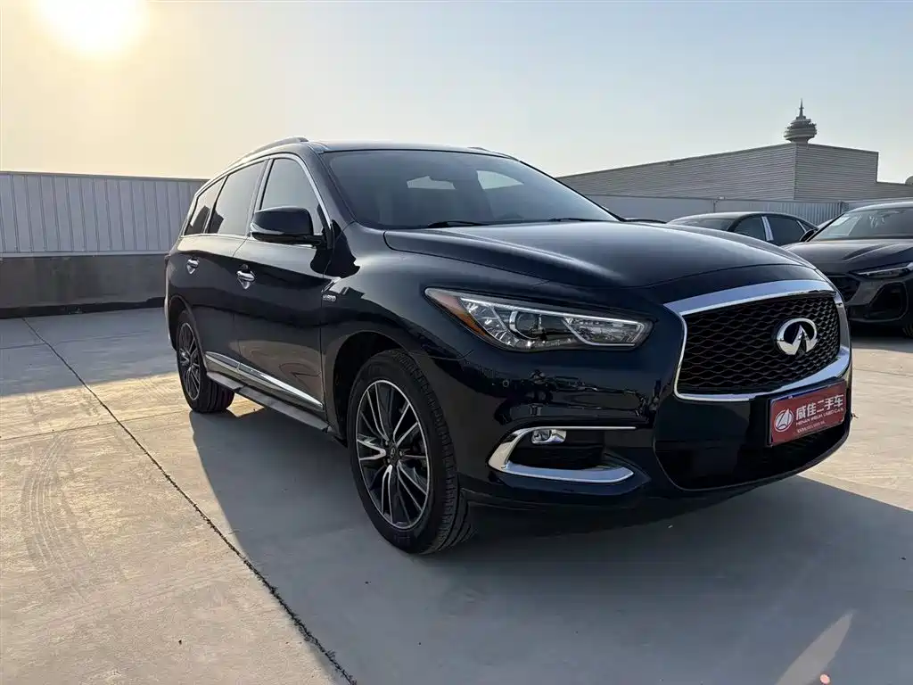 Infiniti QX60 (Import) 英菲尼迪QX60(进口) 2020款 2.5 S/C Hybrid 两驱卓越版