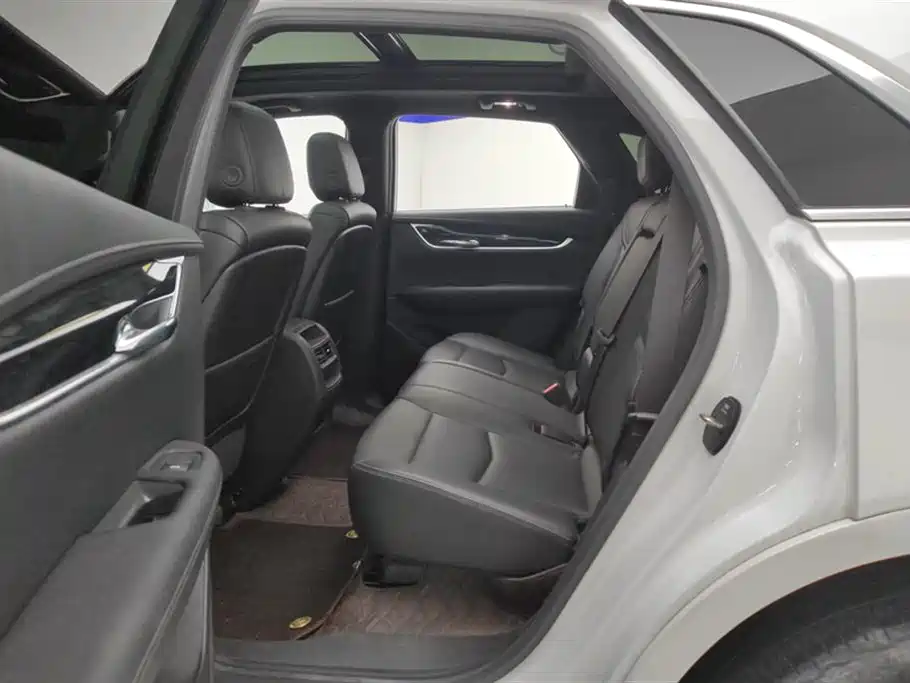 Cadillac XT5 2.0 T 2 WD Style