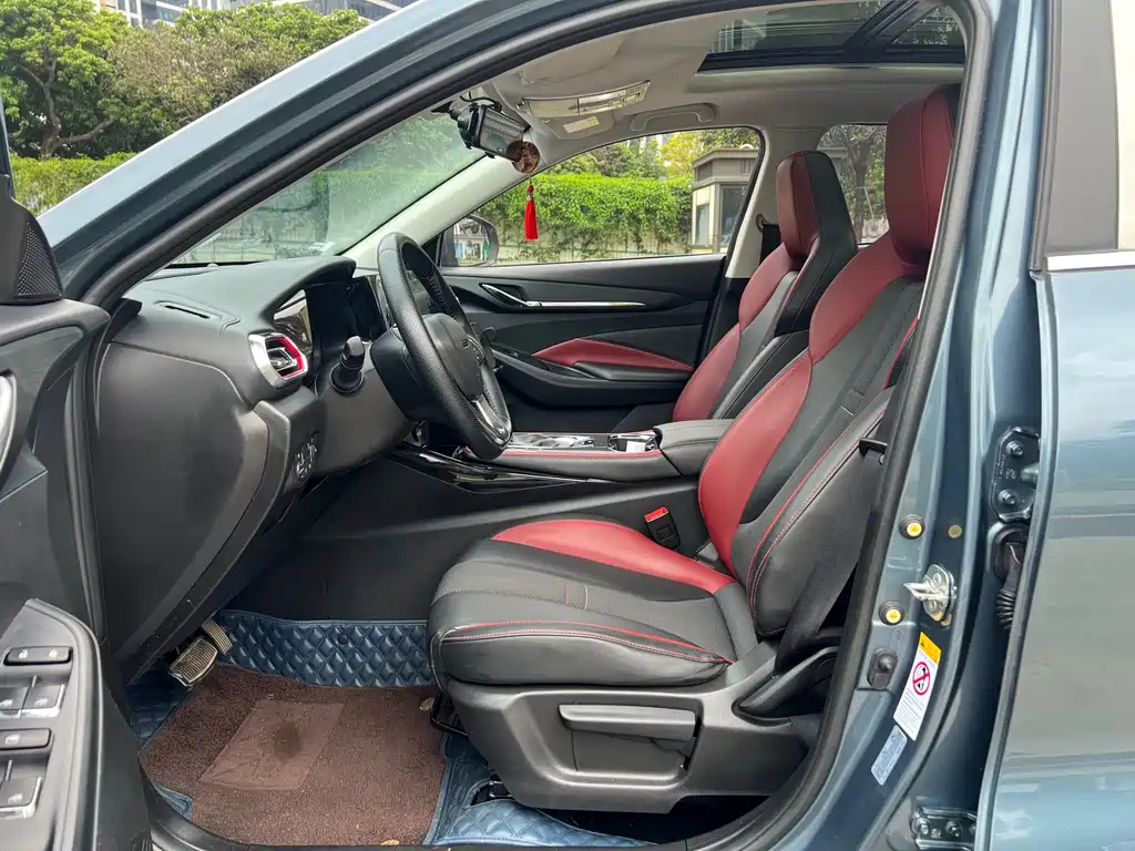 Changan Oshan X5 1.5 T DCT Distinguished