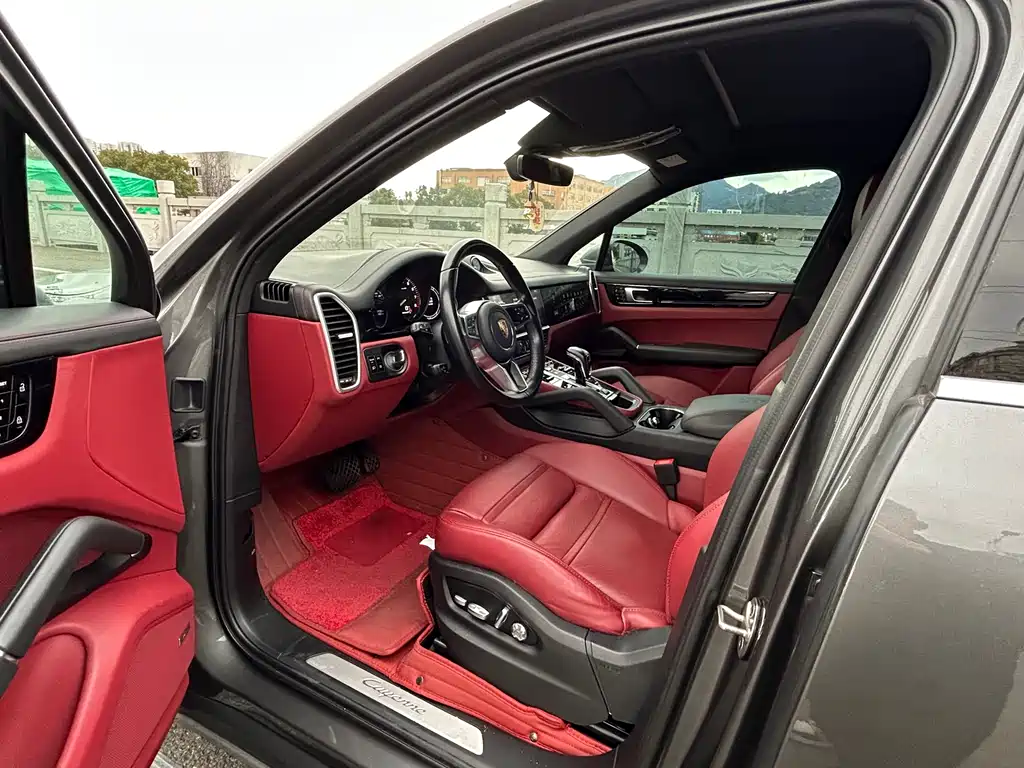 Cayenne NEV Cayenne E-Hybrid 2.0 T