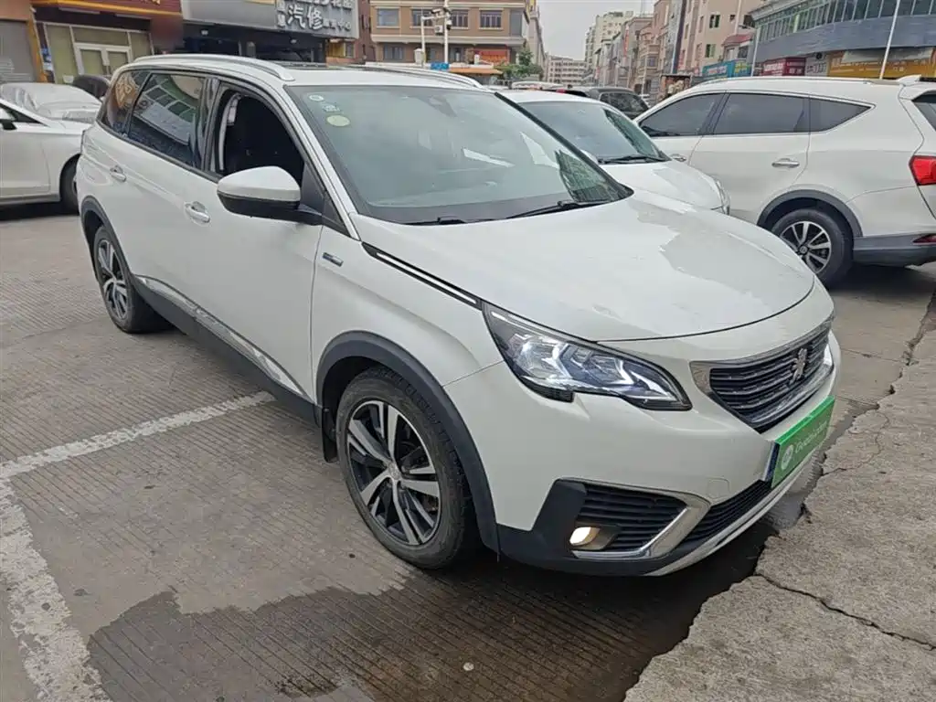 Peugeot 5008 350 THP 7-seat Elite