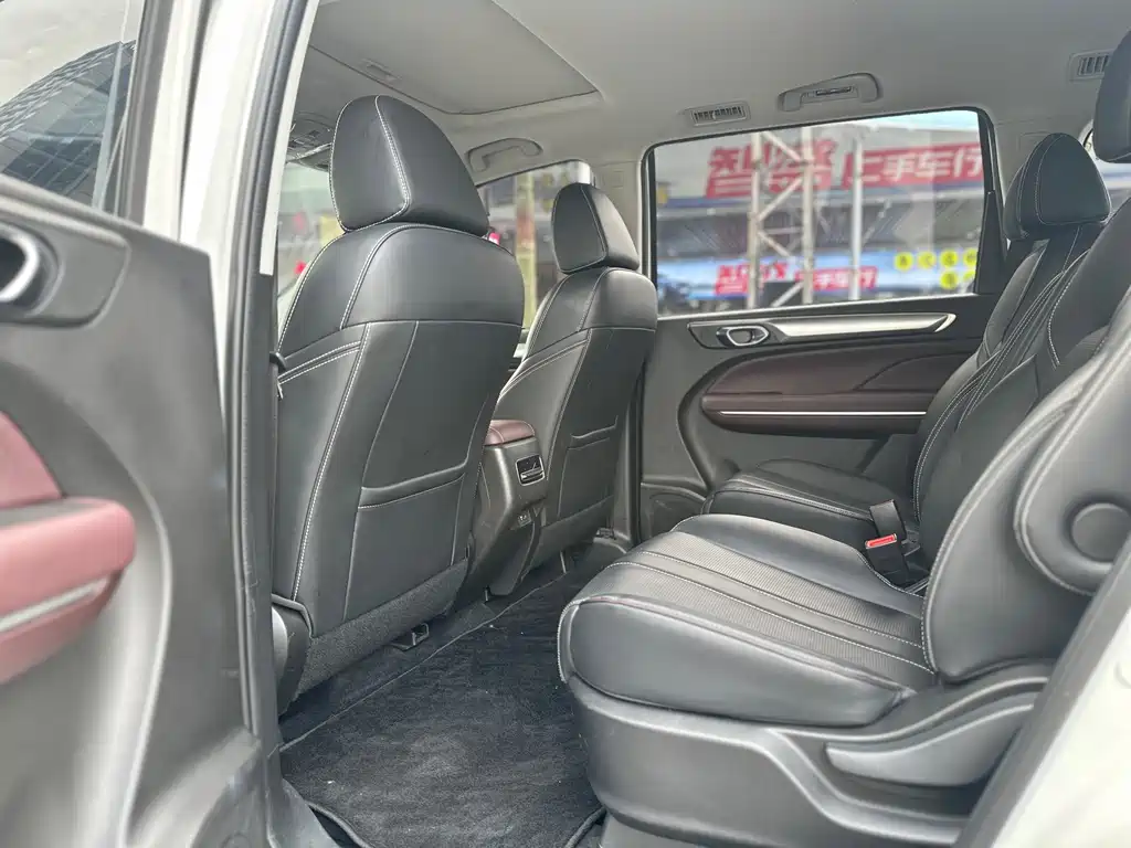 GAC Trumpchi M6 PRO 270 T DCT Luxury
