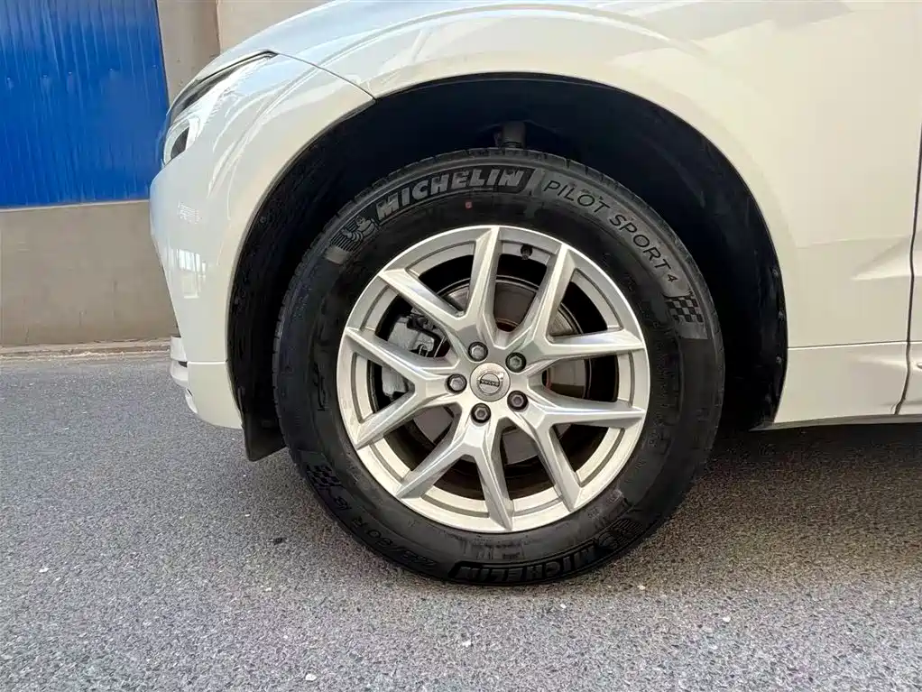 Volvo XC60 T5 4 WD Smart Ease