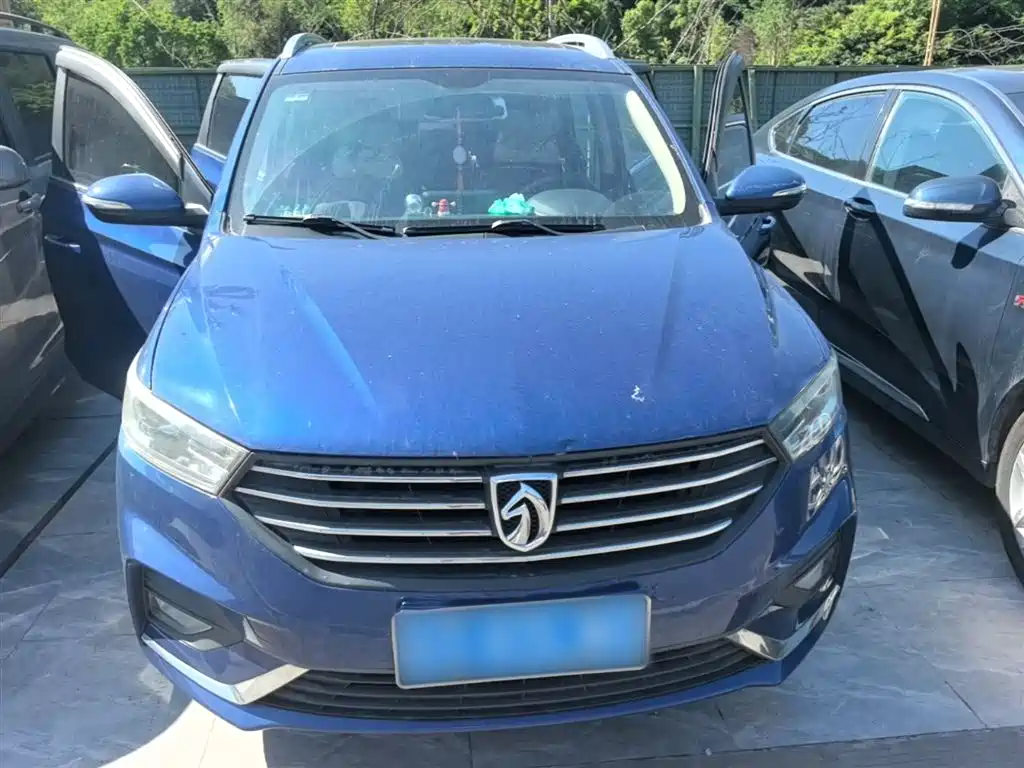 Baojun 360 宝骏360 2019款 1.5 L 自动豪华型 国VI