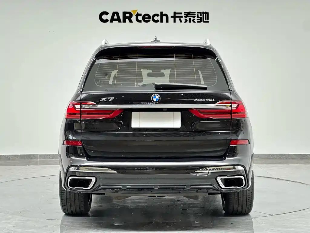 BMW X7 xDrive40 i Premium M Sport Package