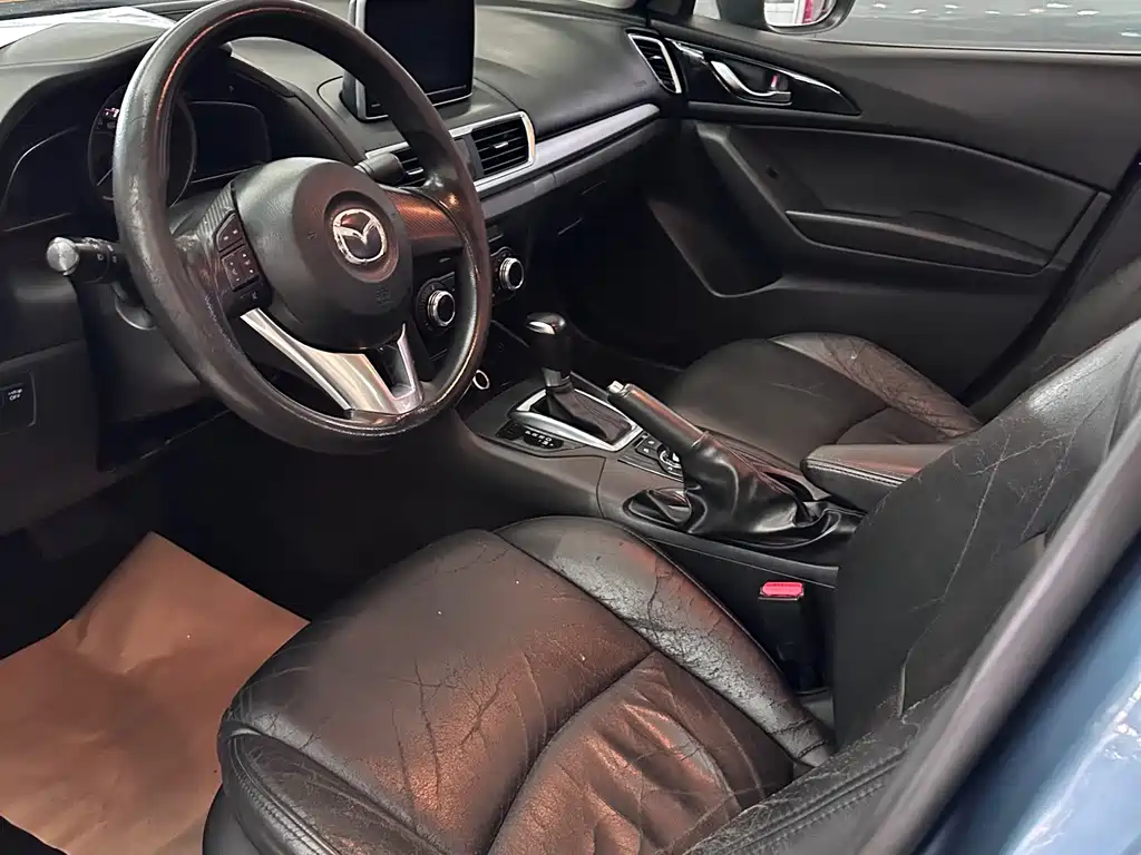 Mazda 3 Axela Sedan 1.5 L Auto Comfort