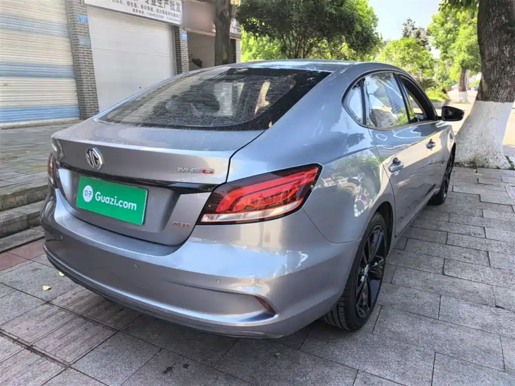 MG6 20 T Auto Trophy10 th Anniversary