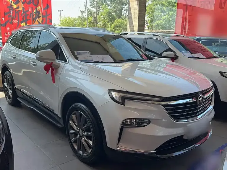 Buick Enclave 652 T 2 WD Distinguished 7-seat