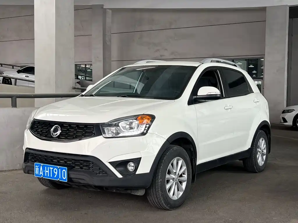 Korando 柯兰多 2014款 2.0 L 汽油两驱自动精英导航版